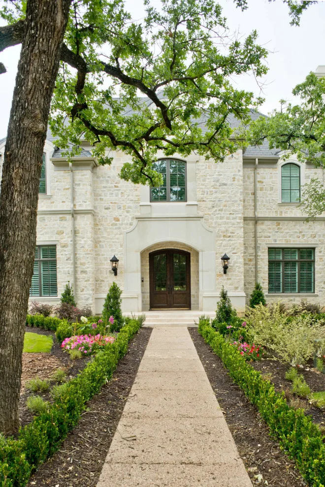 Divine Tailored Brick Residence by Will Steed Homes, Inc. - Photo 24
