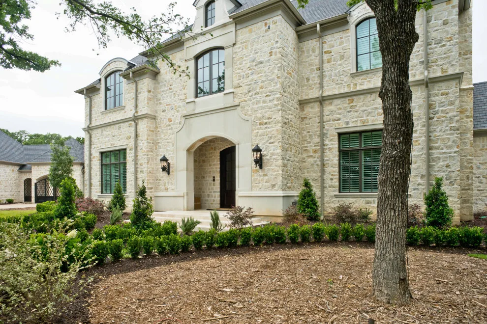Divine Tailored Brick Residence by Will Steed Homes, Inc. - Photo 14