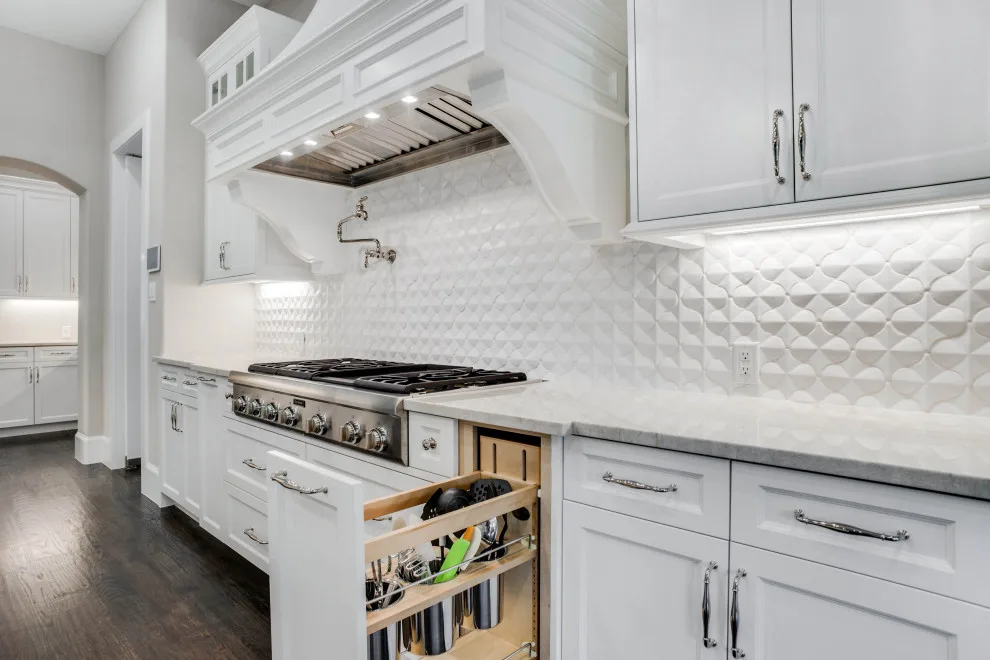 Divine Tailored Brick Residence by Will Steed Homes, Inc. - Photo 43