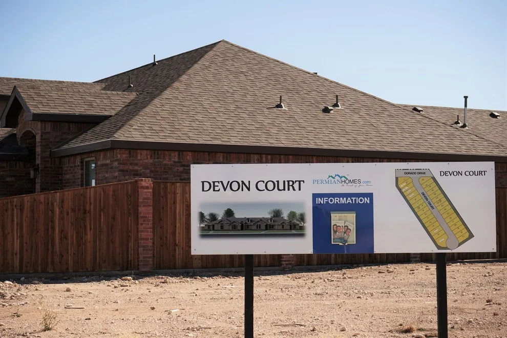 Devon Court Residences by Permian Homes LLC - Photo 6