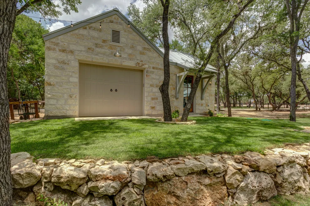 Showcase Residence by Parker Homes - Photo 37