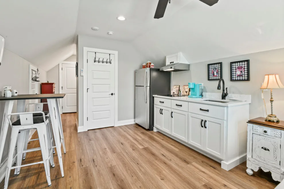 Urban OS Tailored by Shepard Homes, LLC - Photo 15