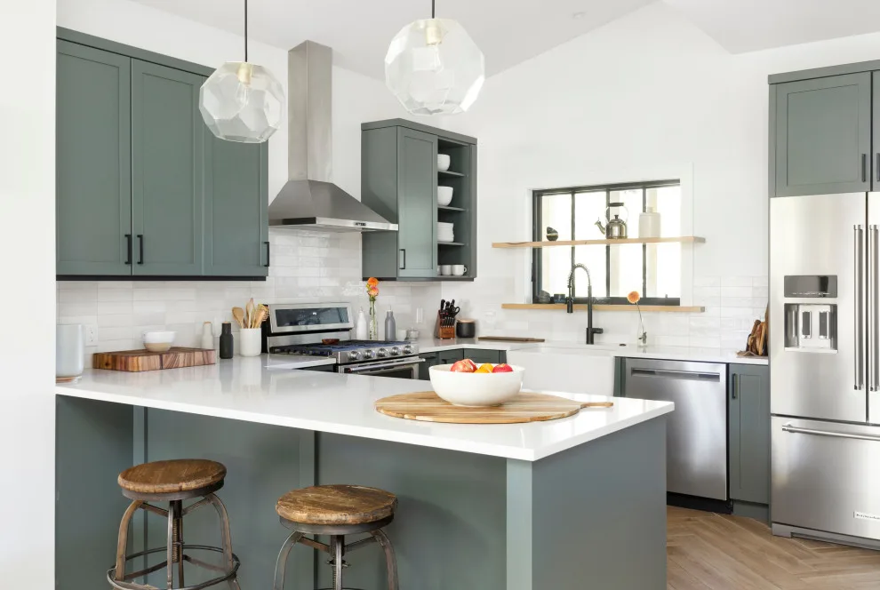 Contemporary Urban Dreamscape by Veritas Fine Homes Inc - Photo 2