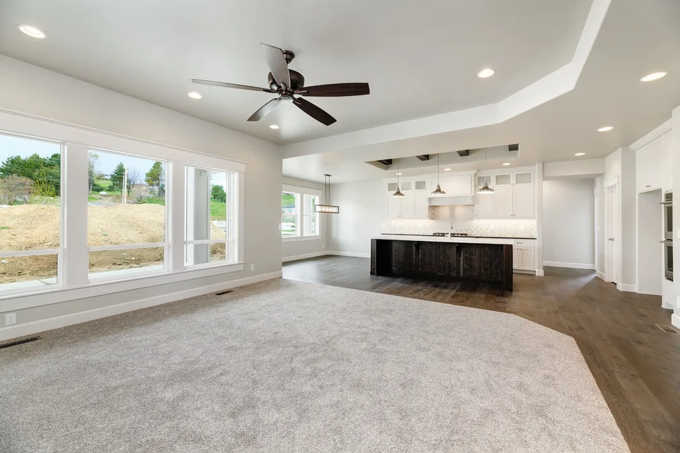 Riverside Plan 9-2 at Dry Creek Ranch by Highland Homes LLC - Photo 18