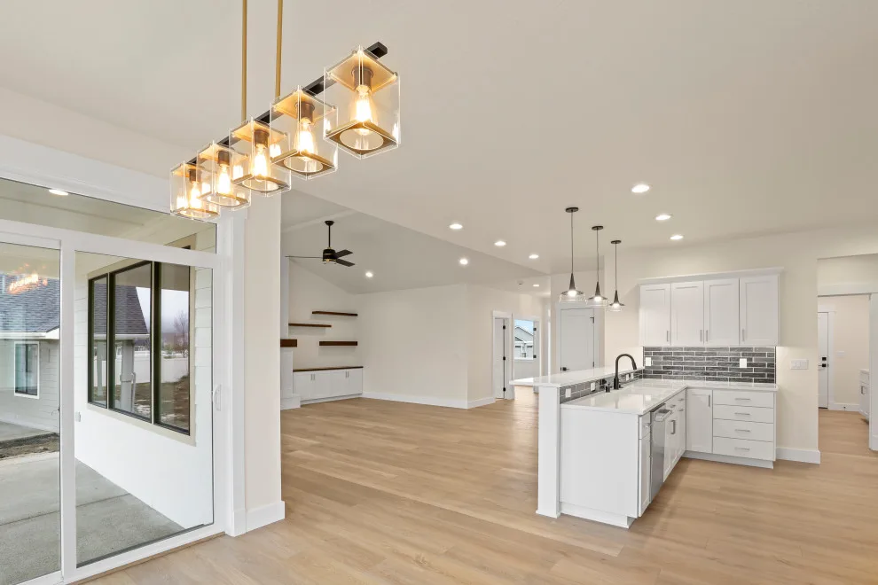 Morse Western Homes LLC - Photo 12