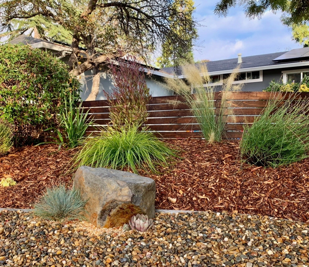 Healdsburg Curb Apppeal by Zenful Gardens - Photo 2