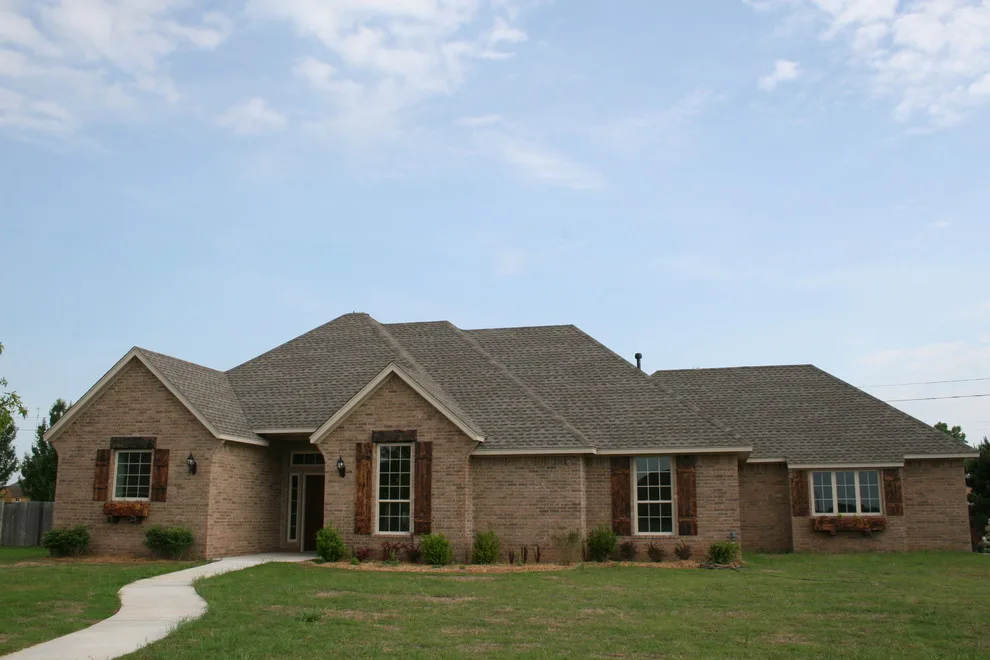 Edwards Custom Homes Inc. Speculative Properties by Edwards Custom Homes - Photo 12