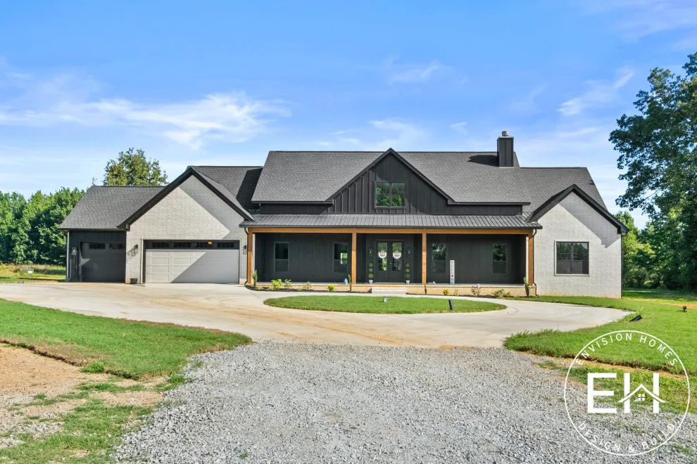Custom Home in El Paso, AR by Envision Homes, LLC - Photo 32