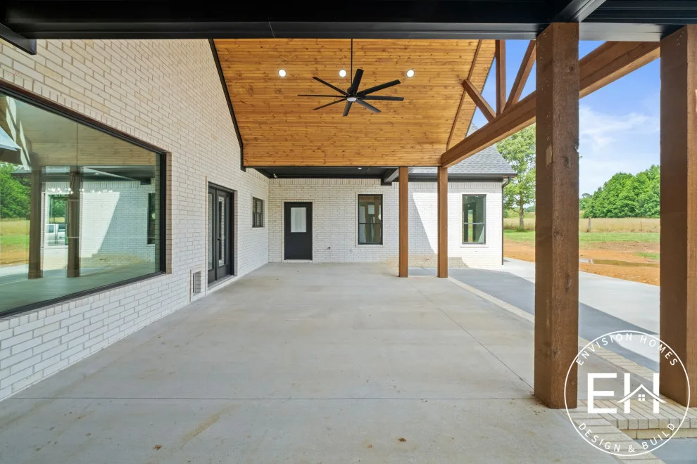 Custom Home in El Paso, AR by Envision Homes, LLC - Photo 4