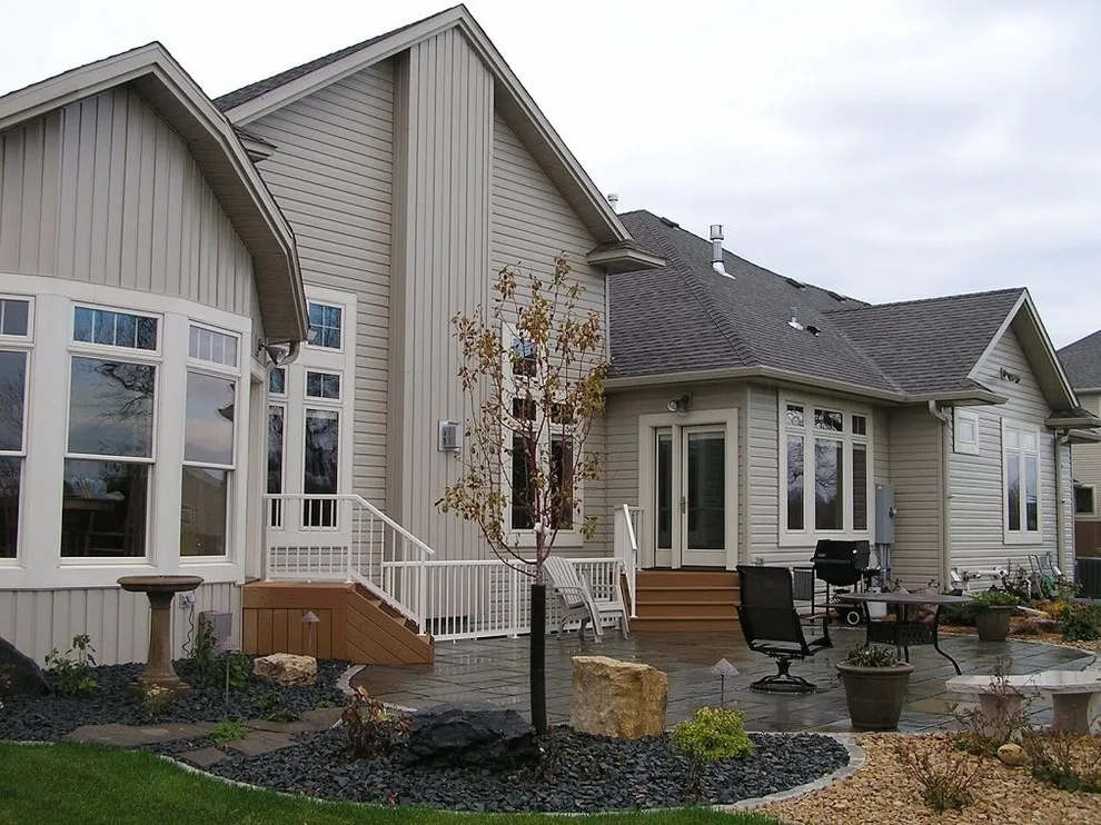 Graceful Facades by RV Construction - Photo 4