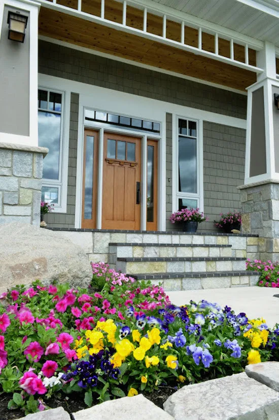 Graceful Facades by RV Construction - Photo 3