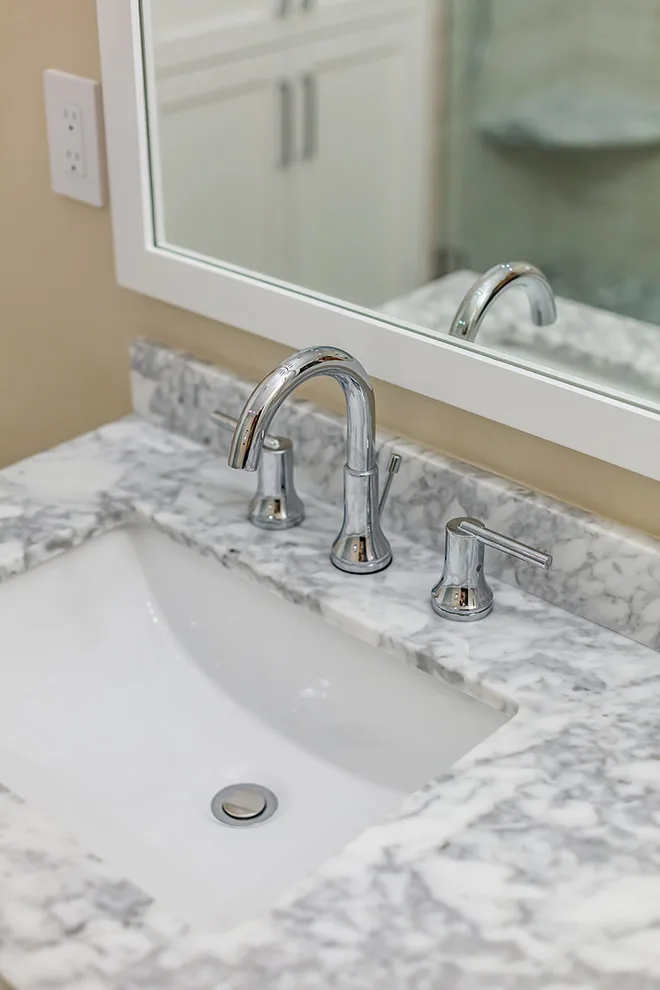 Sophisticated Main Bathroom by Vmax LLC - Photo 2
