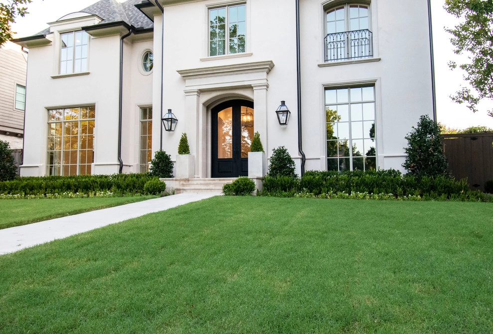 TRANSITIONAL FRONT YARD by Blount Designs - Photo 7