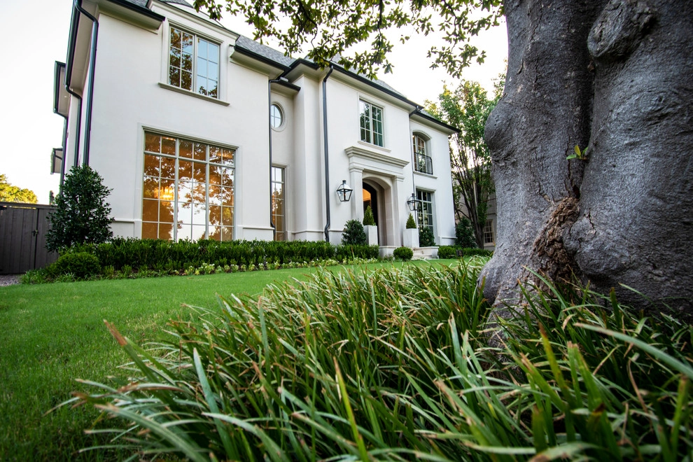 TRANSITIONAL FRONT YARD by Blount Designs - Photo 11