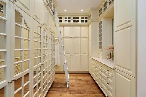 Lake Geneva English Manor by Lowell Custom Homes - Photo 8