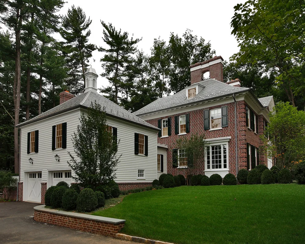 Traditional English Residence by Hobbs INC - Photo 4