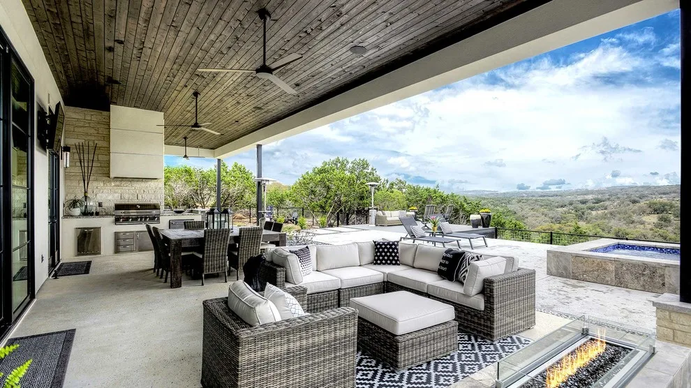European Transition - Cordillera Ranch by Garner Homes - Photo 20