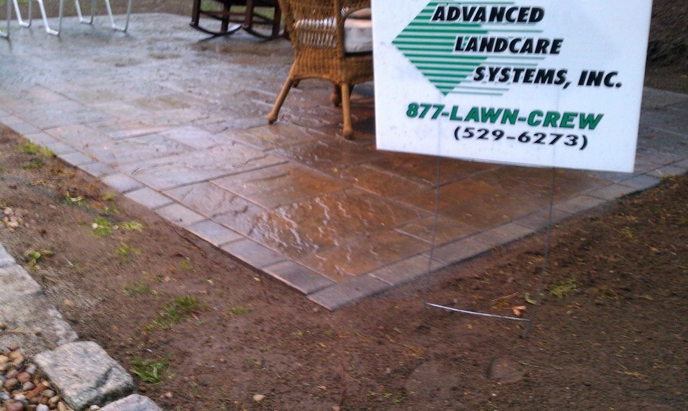 Milton Patio by 1-877-lawn-crew - Photo 2