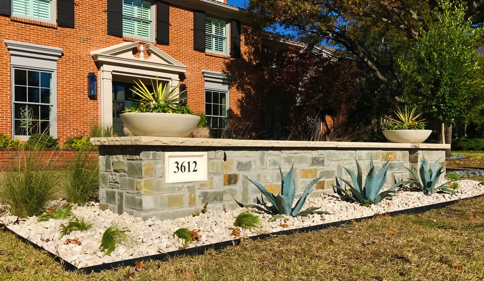 TRANSITIONAL FRONT YARD MAKE OVER by Blount Designs - Photo 4