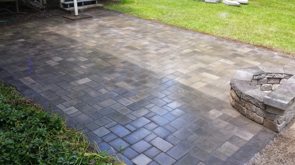 Norwell patio 2 by 1-877-lawn-crew - Photo 3