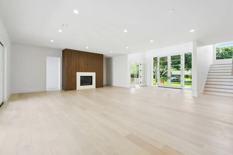 Elegant Contemporary Bespoke Residence by Chellyanna - Custom Homes, Additions, Renovations - Photo 4