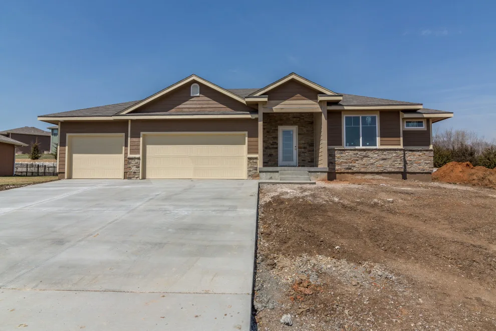 Outdoor Facade Gallery by Dultmeier Homes Inc - Photo 34