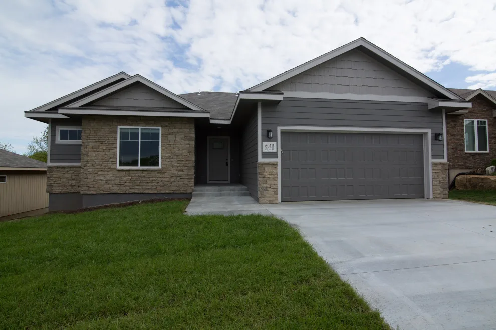 Outdoor Facade Gallery by Dultmeier Homes Inc - Photo 25