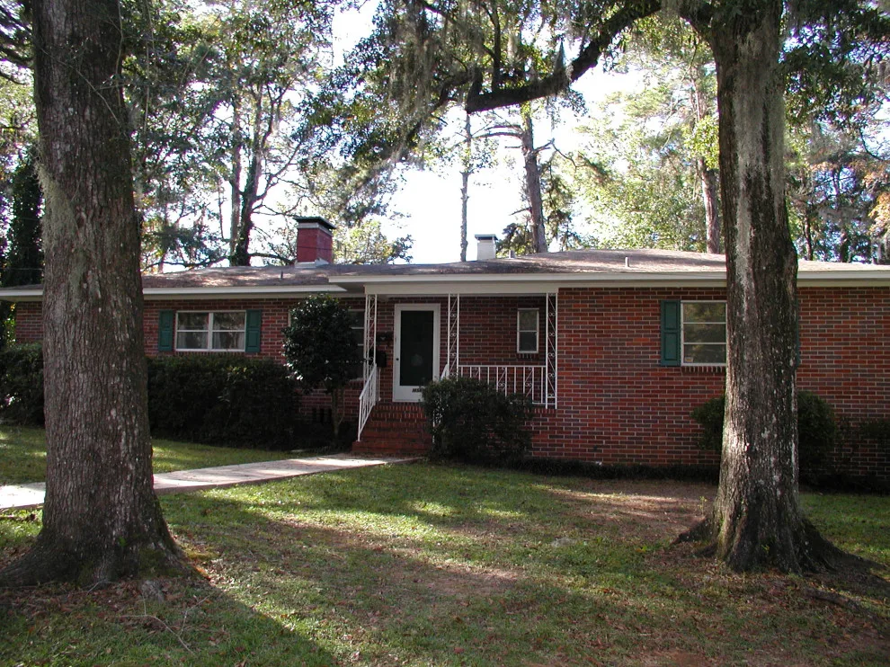 Tallahassee, FL Exterior Renovation by Worley Construction, Inc. - Photo 7