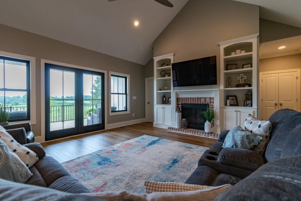 Elegant Estate Bespoke Residence - 3 by MC Homes - Photo 2