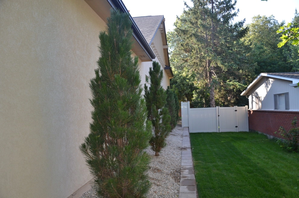 Hillcrest Courtyard Condominiums Design by Greg Bauer and Ivy Design by A To Z Sprinklers & Landscape, Inc. - Photo 8