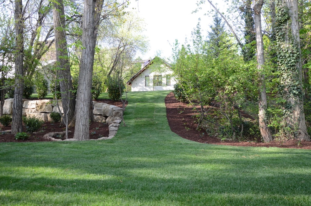 Private Residence Central Boise - Ivy Design & Greg Bauer by A To Z Sprinklers & Landscape, Inc. - Photo 3