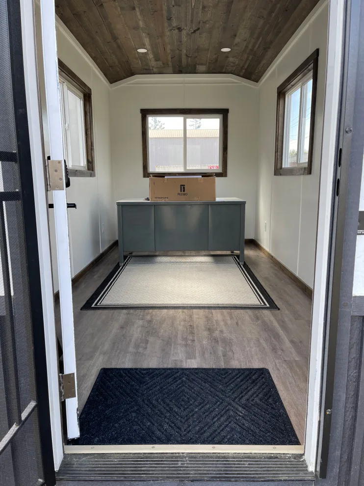 Top Level Office by FIRST TIER- Sheds & Structures - Photo 6