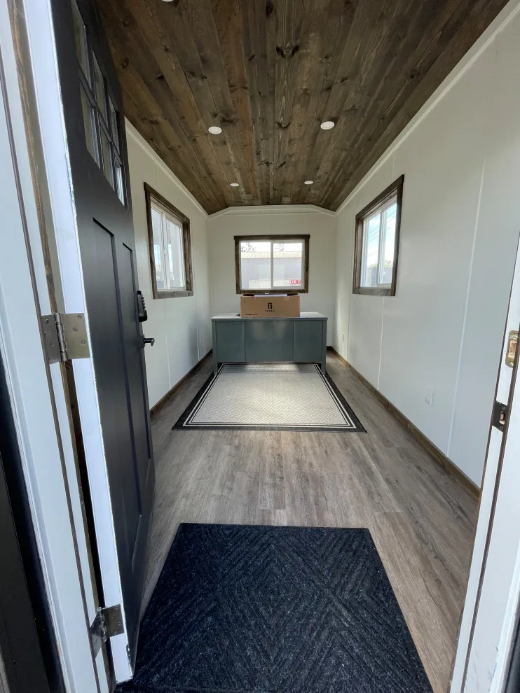 Top Level Office by FIRST TIER- Sheds & Structures - Photo 5