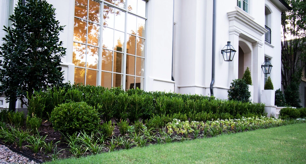 TRANSITIONAL FRONT YARD by Blount Designs - Photo 13