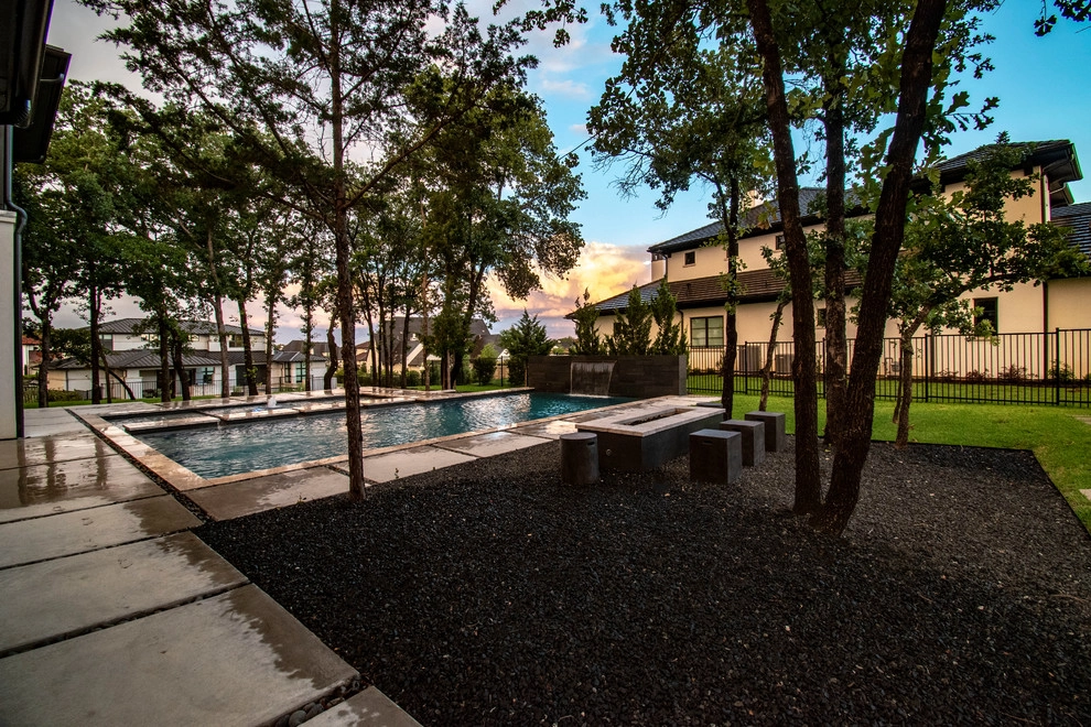 MODERN LANDSCAPE & POOL by Blount Designs - Photo 10