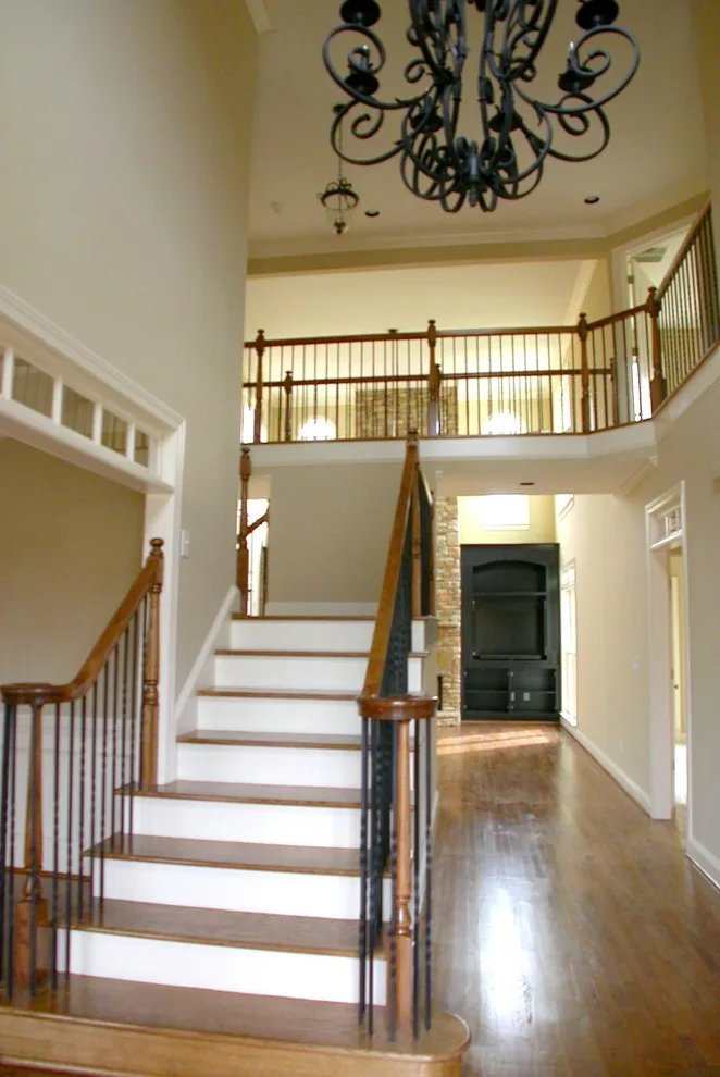 Entrances by Georgia Contractor Group Home Builders - Photo 11
