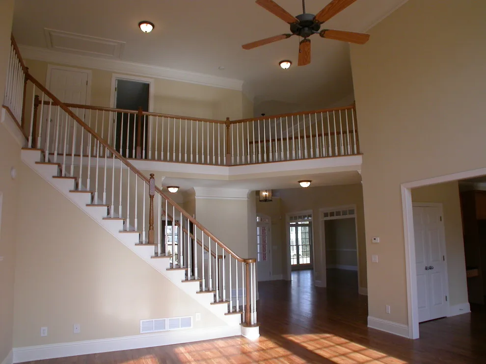 Entrances by Georgia Contractor Group Home Builders - Photo 12