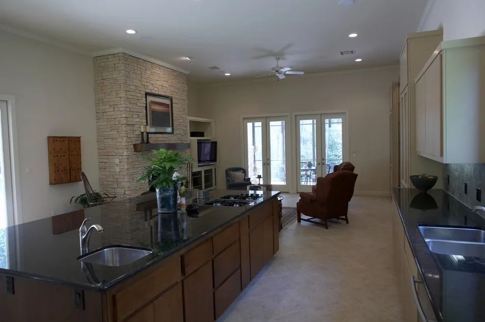 Contemporary Design Inspired by Frank Lloyd Wright by J.W. Neathery Custom Home Craftsman - Photo 4