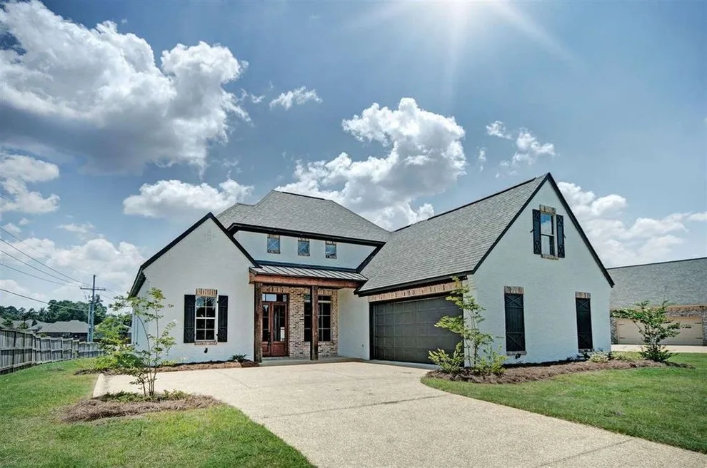 Acadian French Tradition by Delta Construction & Remodeling, LLC - Photo 5