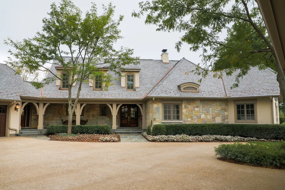 French Countryside Fashion by Lowell Custom Homes - Photo 17