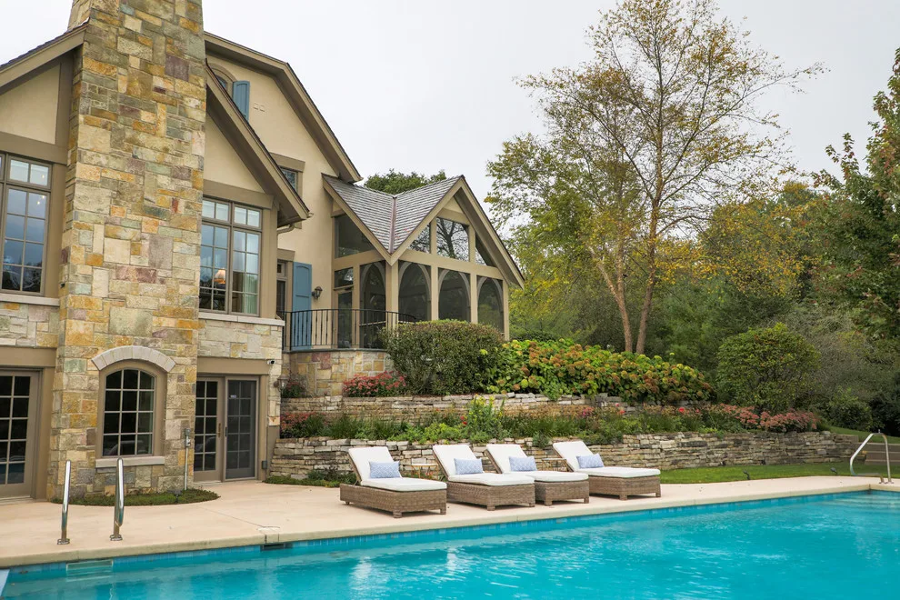French Countryside Fashion by Lowell Custom Homes - Photo 18