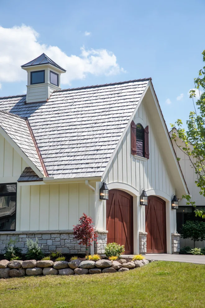 Cottage with French Influence by Lowell Custom Homes - Photo 17
