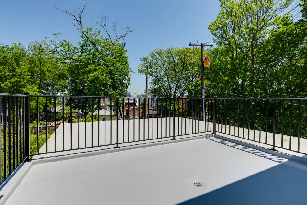 Richmond Custom Homes | New Duplex by Keel Custom Homes - Photo 11