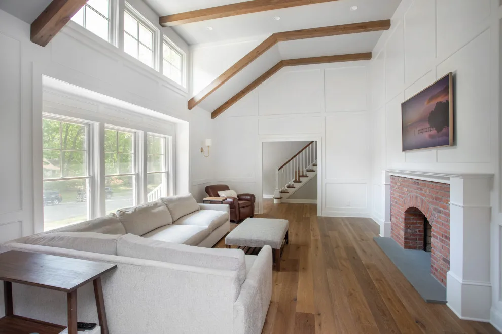 Inviting Exterior and Spacious Living Area by Baine Contracting, Inc. - Photo 9