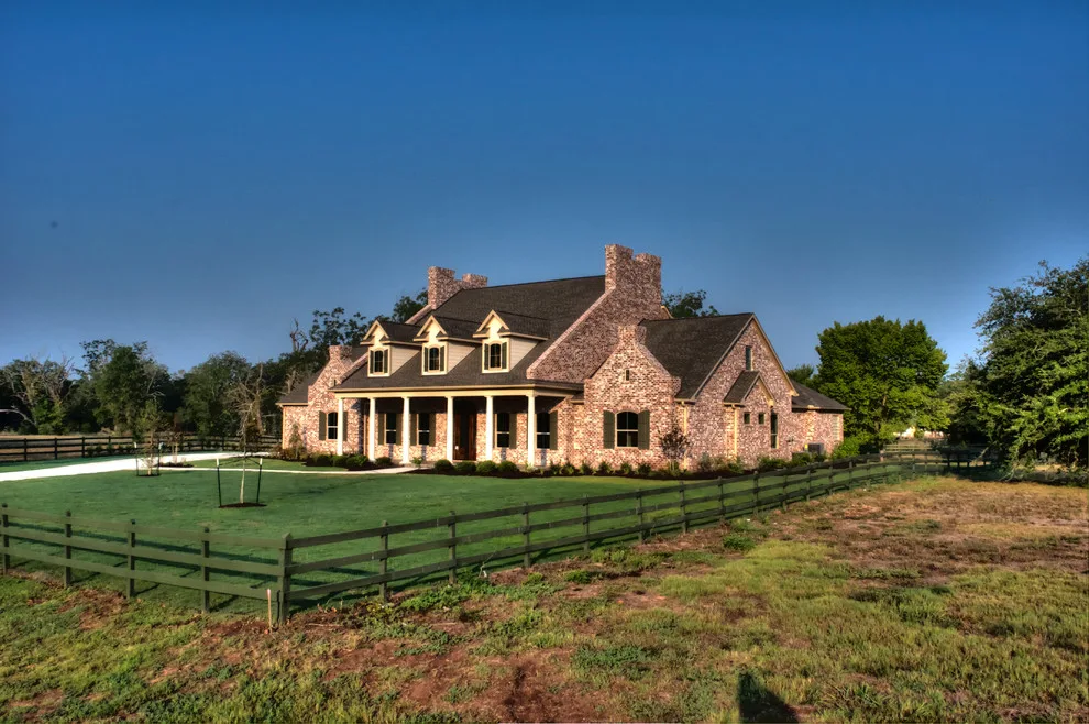 Acadian Comfort Style by Arrow Custom Homes, Inc. - Photo 3