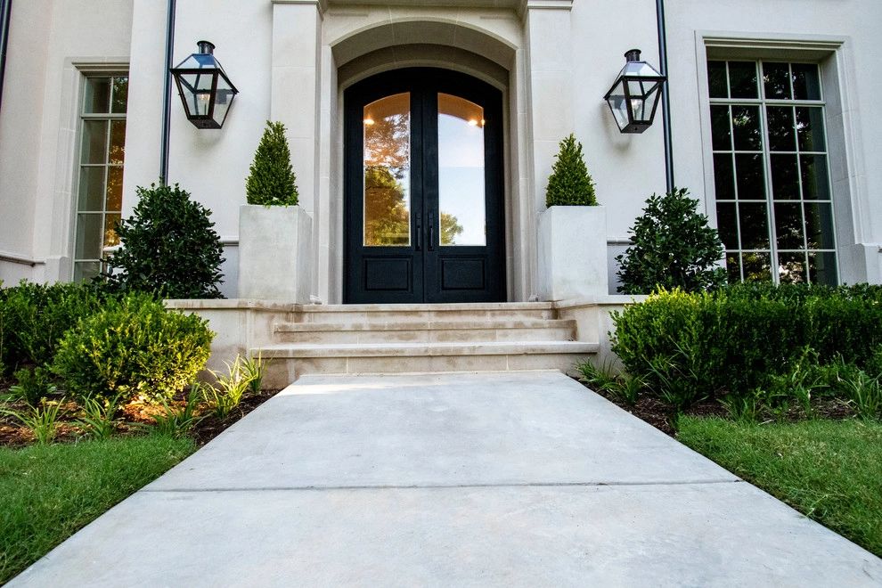 TRANSITIONAL FRONT YARD by Blount Designs - Photo 6
