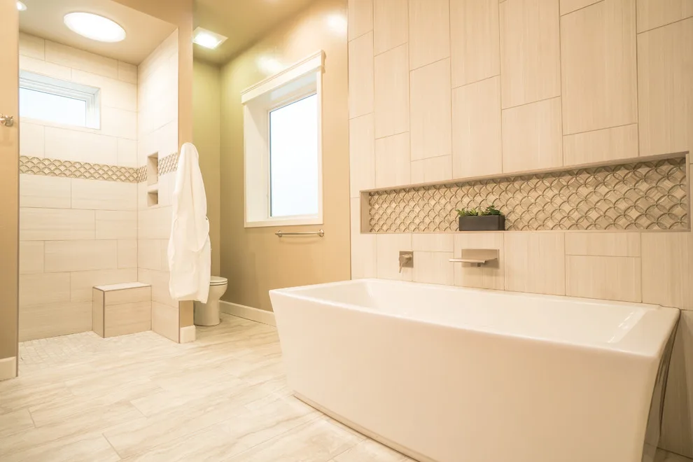 G Road Bespoke Residence by Keystone Custom Builders, Inc. - Photo 5