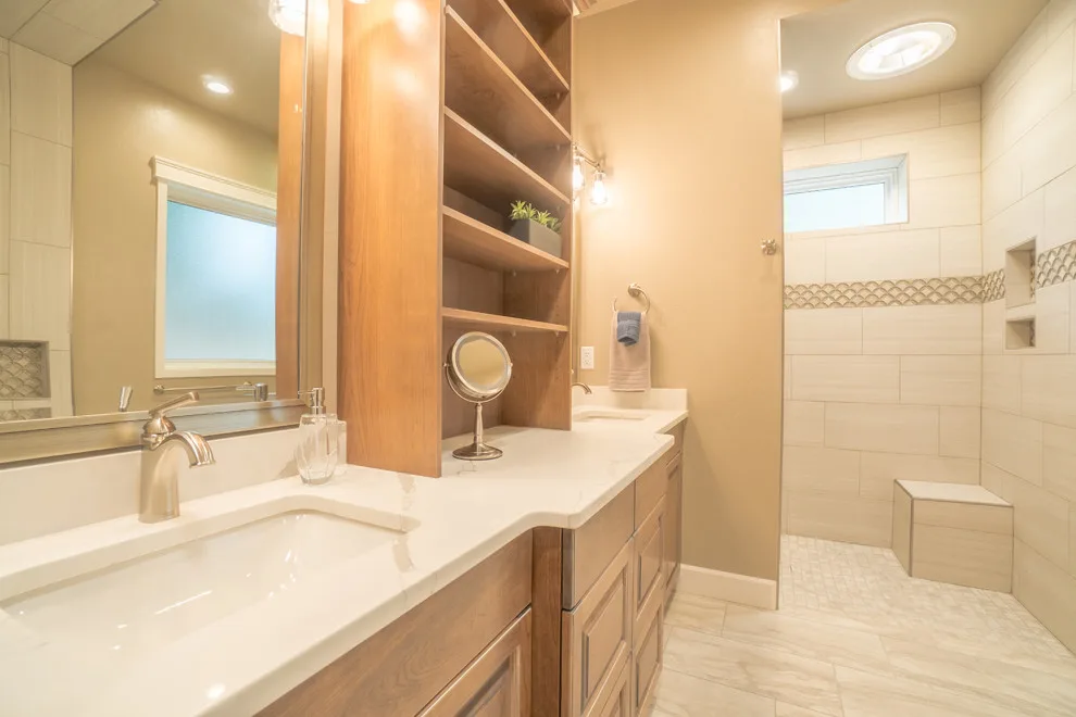 G Road Bespoke Residence by Keystone Custom Builders, Inc. - Photo 3