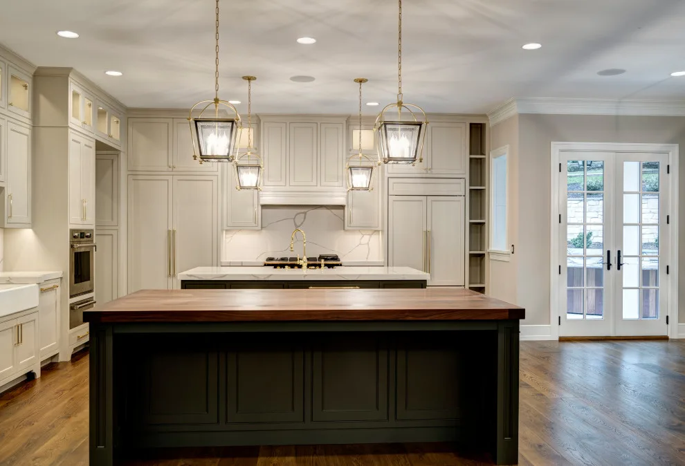 Stone Garden Estate by Farinelli Construction, Inc. - Photo 52