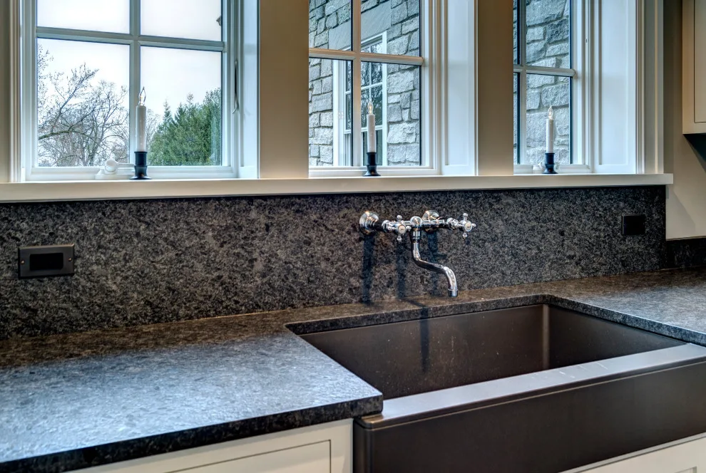 Stone Garden Estate by Farinelli Construction, Inc. - Photo 73